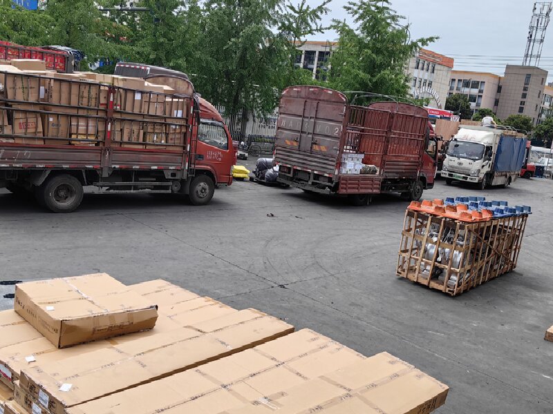 重慶到咸安區(qū)貨運(yùn)公司